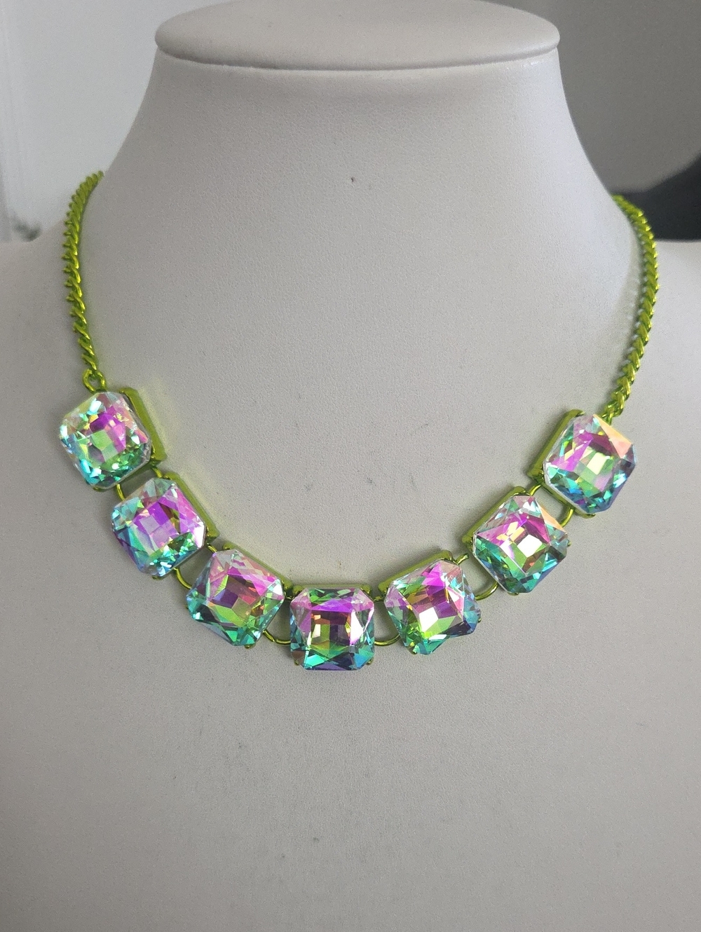 Paparazzi I Square To Secrecy Green Necklace NWT